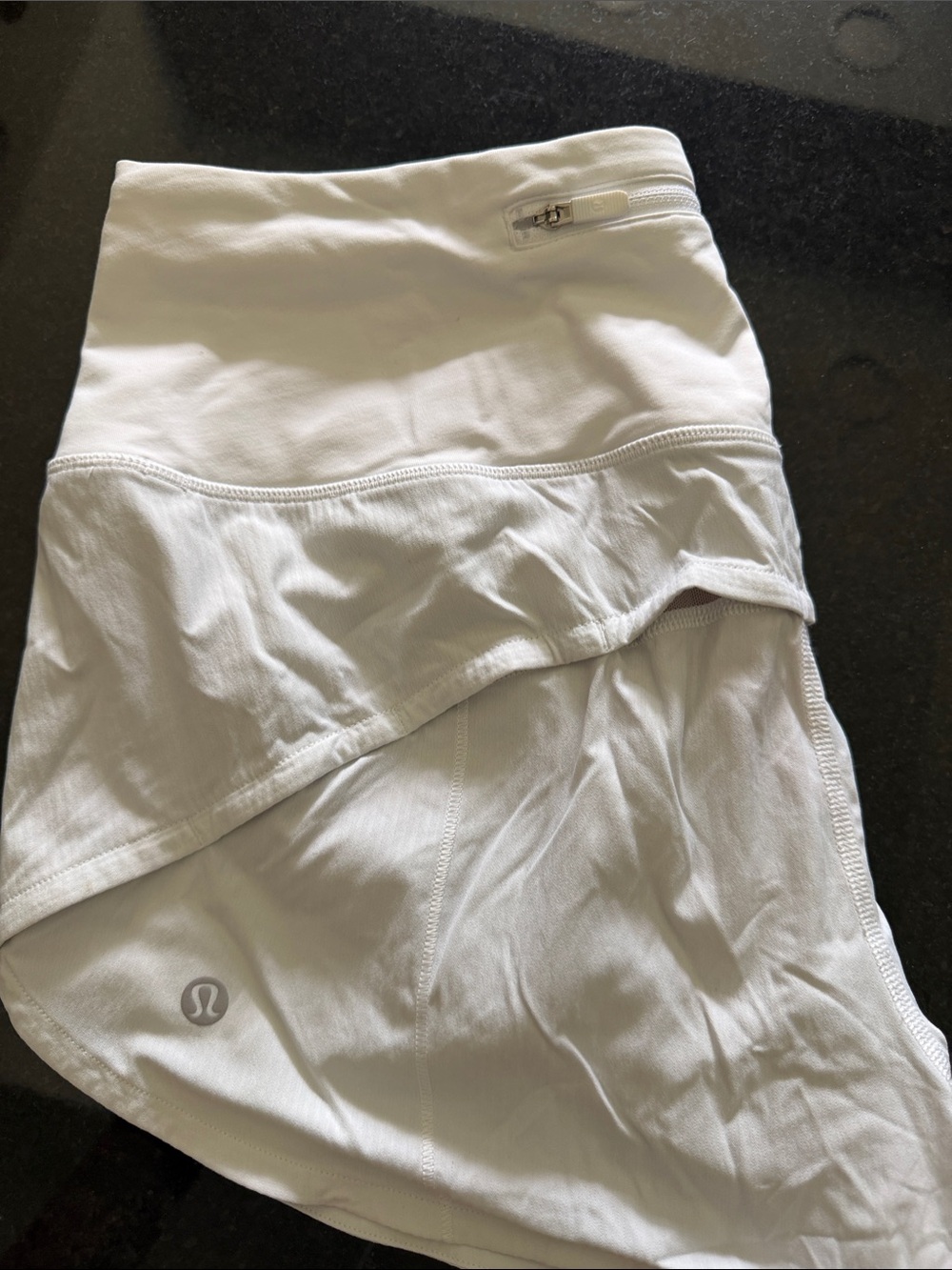 lululemon athletica Women’s White Speed up shorts